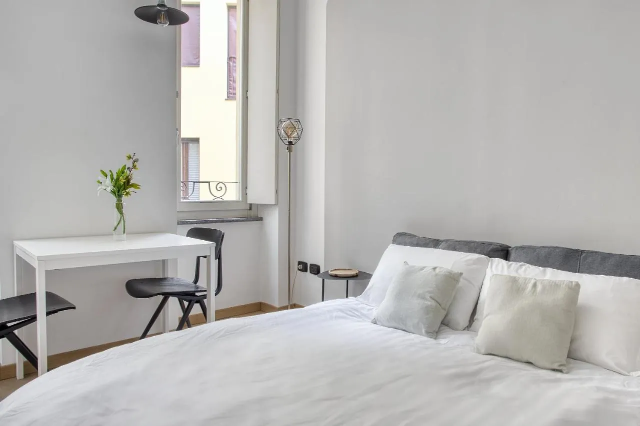 Joivy Elegant Flat Easy Access To Centre Apartment Milan