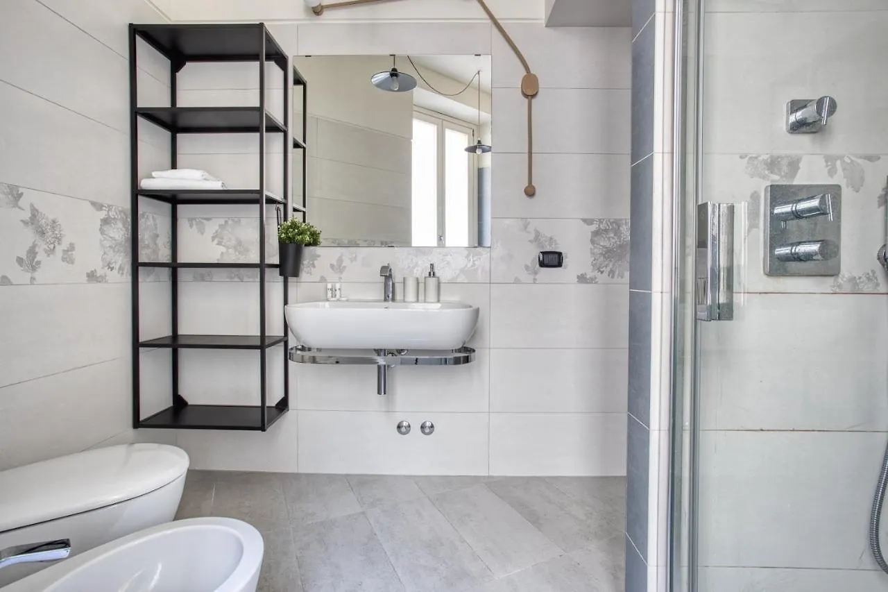Joivy Elegant Flat Easy Access To Centre Apartment Milan