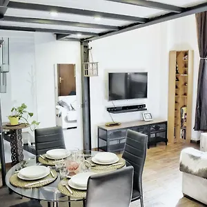 Charming Design Loft Isola Appartamento